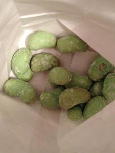 Wasabi cashews